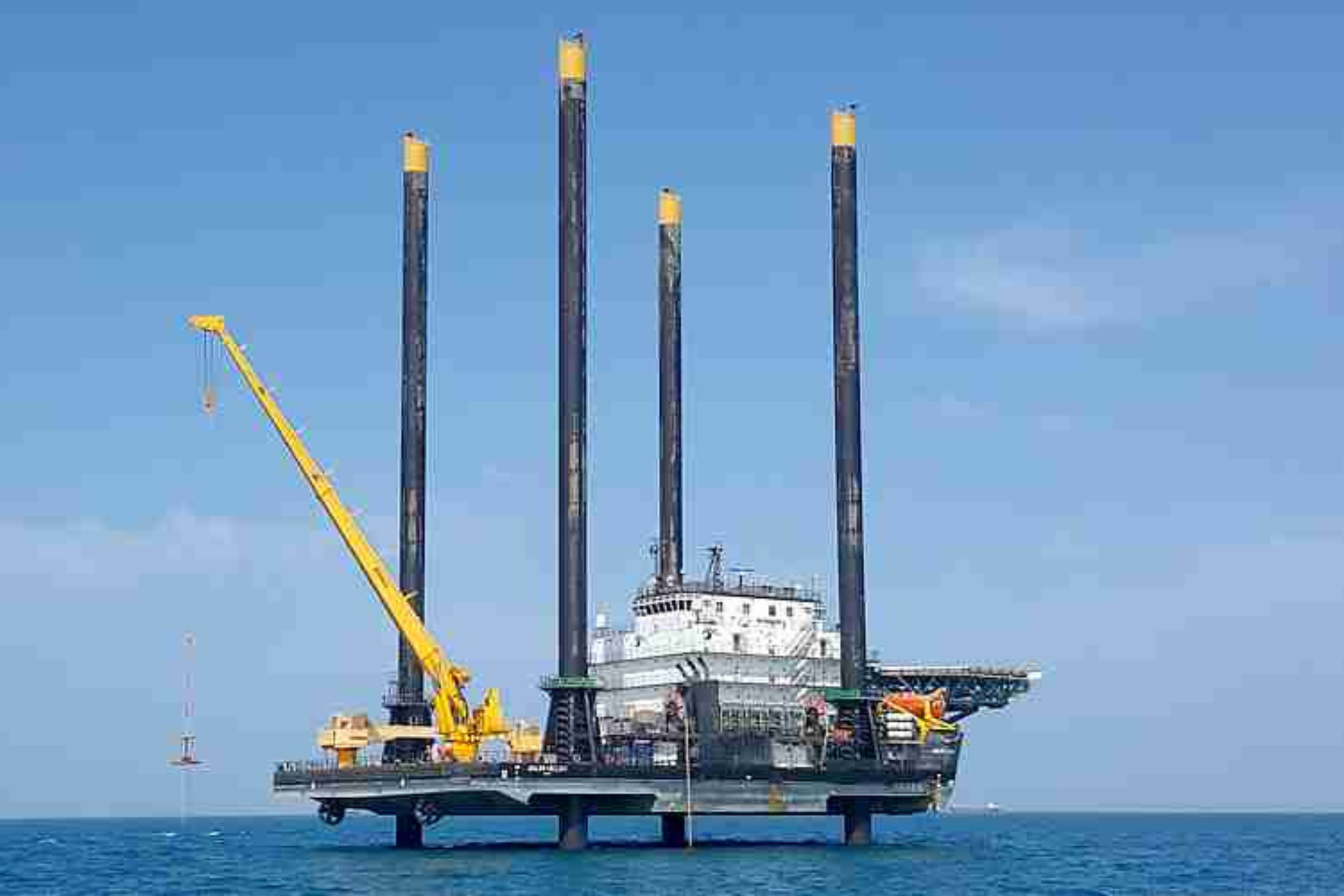 Falcon Pearl Diamond - Lift Boat